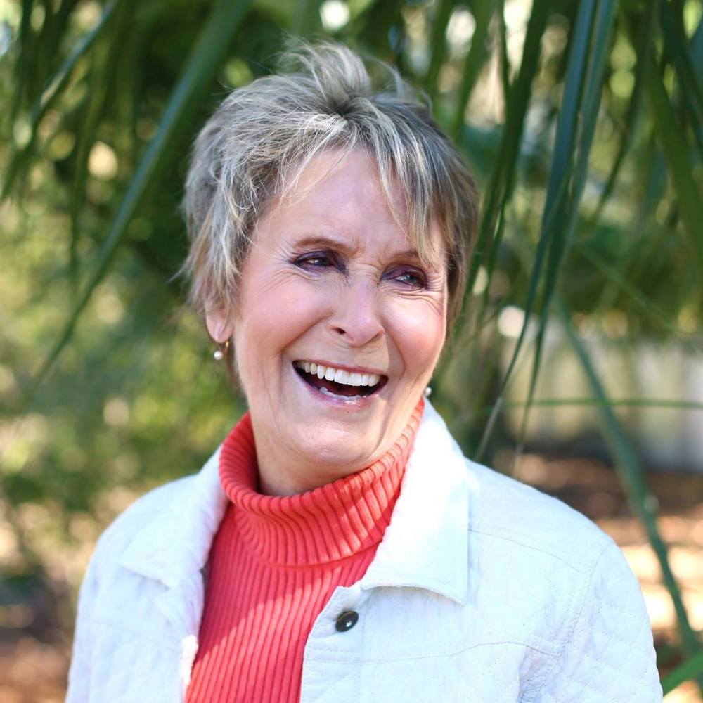 Meet your Posher, Angela